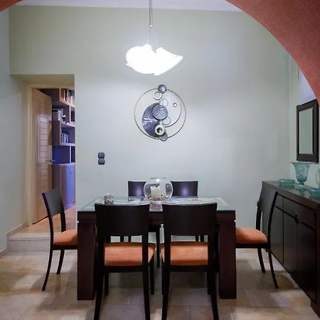 Holiday home Marilou House Ano Syros