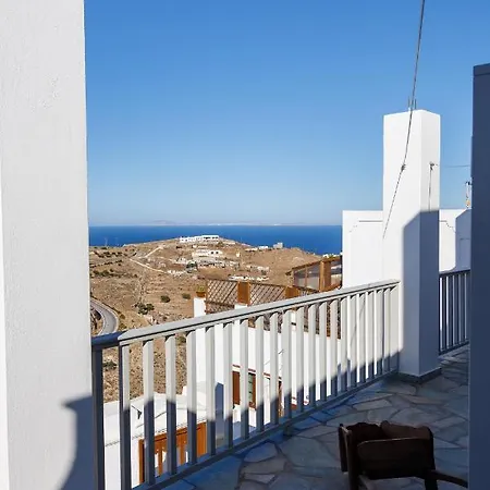 Marilou House Holiday home *
