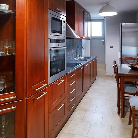 Marilou House Holiday home *